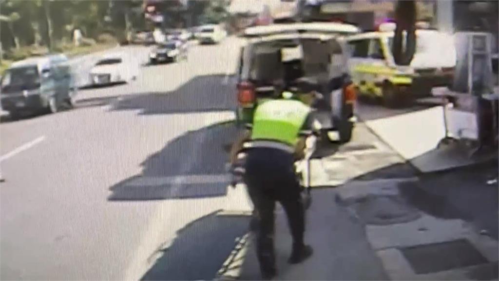 休旅車遇連環車禍1死3傷 後座大兒子傷重不治