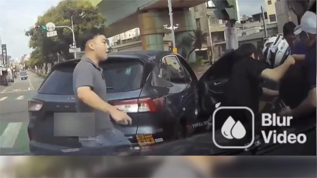 苗栗毒品前科男子先偷車牌 當街搶走民眾脖子上金項鍊