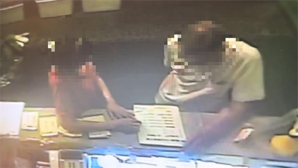 台南男子按摩不帶錢! 消費1700元被業者報警攔住