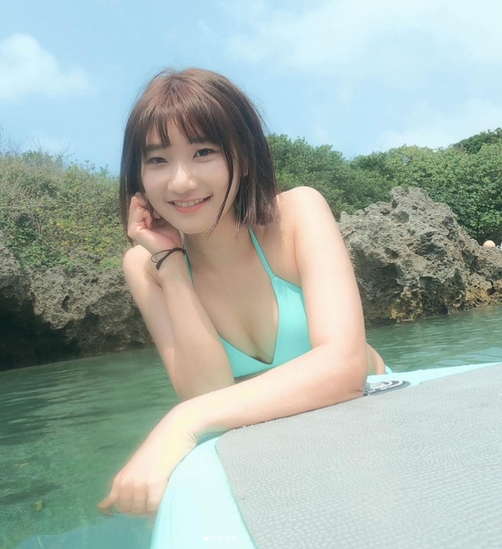 愛莉莎莎解鎖「暗黑比基尼」頂破天!濕身前傾「砲火掃射」網全沒了