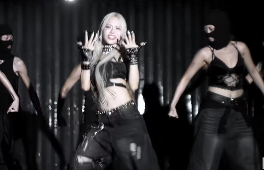 舞蹈影片掀論戰！被封「蔡依林接班人」  連穎不敢當：「她是我的神」