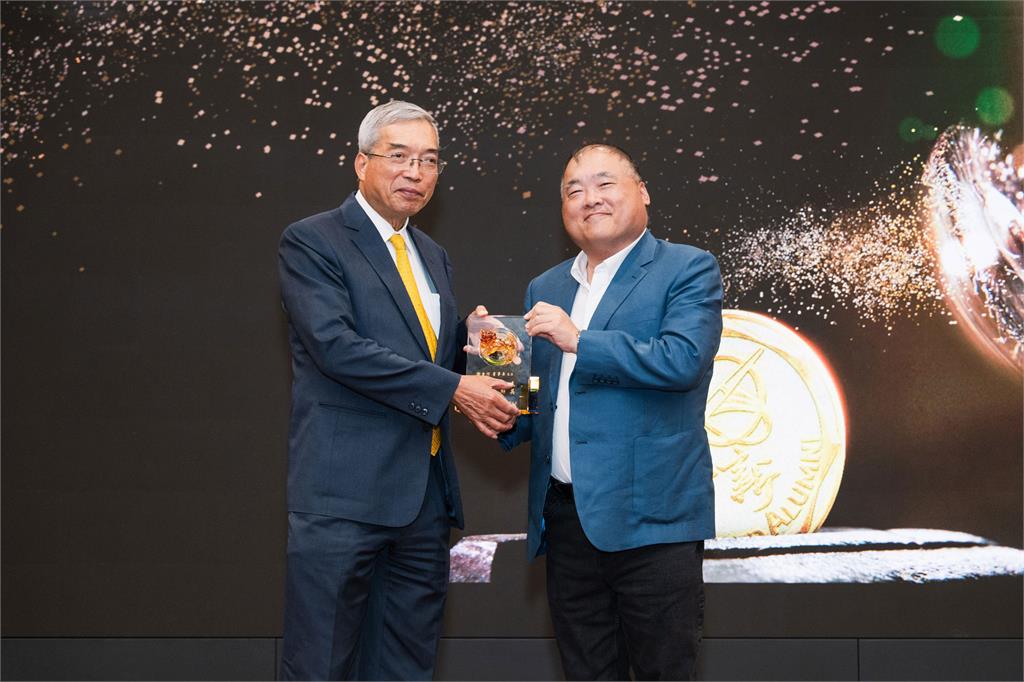 謝金河世新開講談2026經濟展望　指AI正改寫國際產業版圖