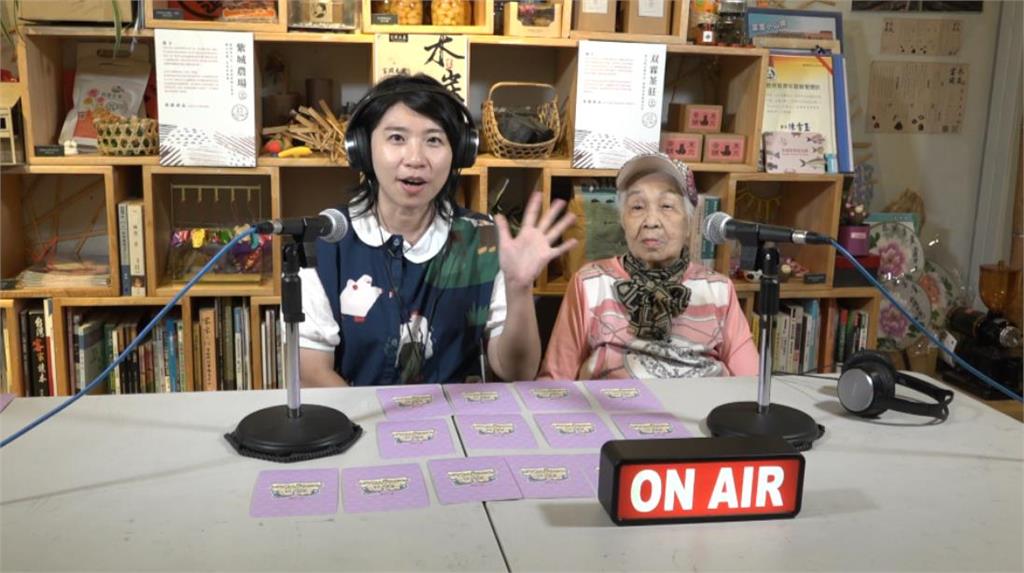 異言堂(影)／粉紅戰士大戰殭屍　導演徐紫柔用奇招　讓外婆延緩失智