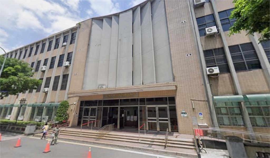 獨家／高院法庭上演荒淫劇　88會館案在押主嫌竟當庭看A片