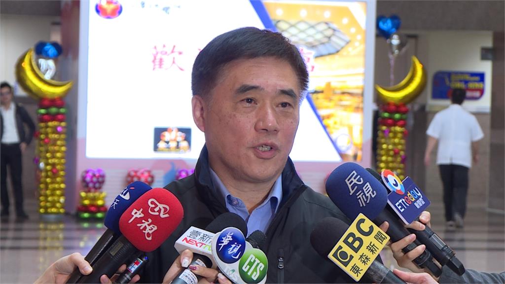 中共大閱兵曾多次邀請郝柏村！郝龍斌稱「父親始終堅拒」：抗戰功績屬中華民國