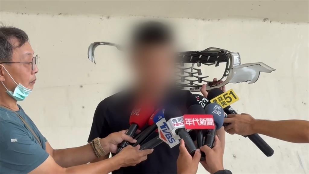 稱「想轉換心情賺流量」　男站引擎蓋嬉鬧拍片警要罰