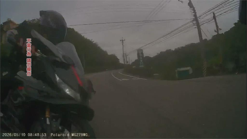 驚險！越南籍騎士逆向險對撞　多名車友控：累犯