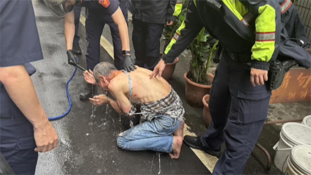 板橋毒駕拒檢衝撞！警「狂轟8槍逮人」　起獲毒品、武士刀