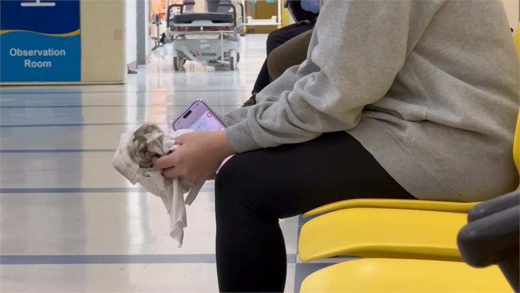 礁溪遭撞員警「右大腿開放性骨折」一度危急 退休警父哽咽:好心痛