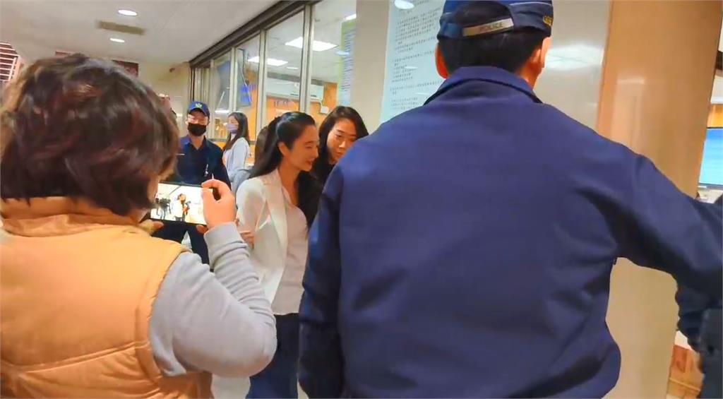 快新聞/沒完沒了?北院18時重開接押庭!應、李已抵法院 沈取消手術急報到
