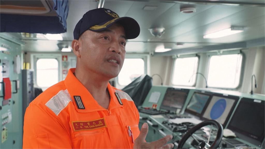 路透社報導！　連江艦副艦長兼廟公　將台灣「宮廟文化」發揚光大