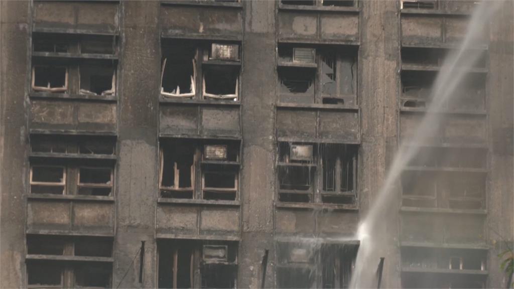 香港大火逃生超難　高溫、高樓、沒陽台釀嚴重死傷