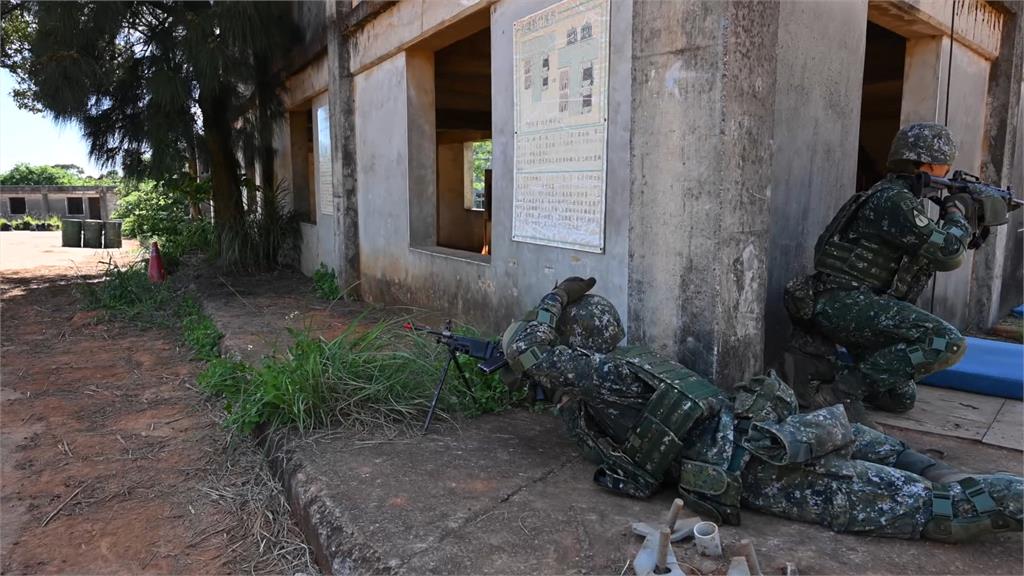 馬英九批國防軍購恐成錢坑法案? 王定宇:別丟國家的臉