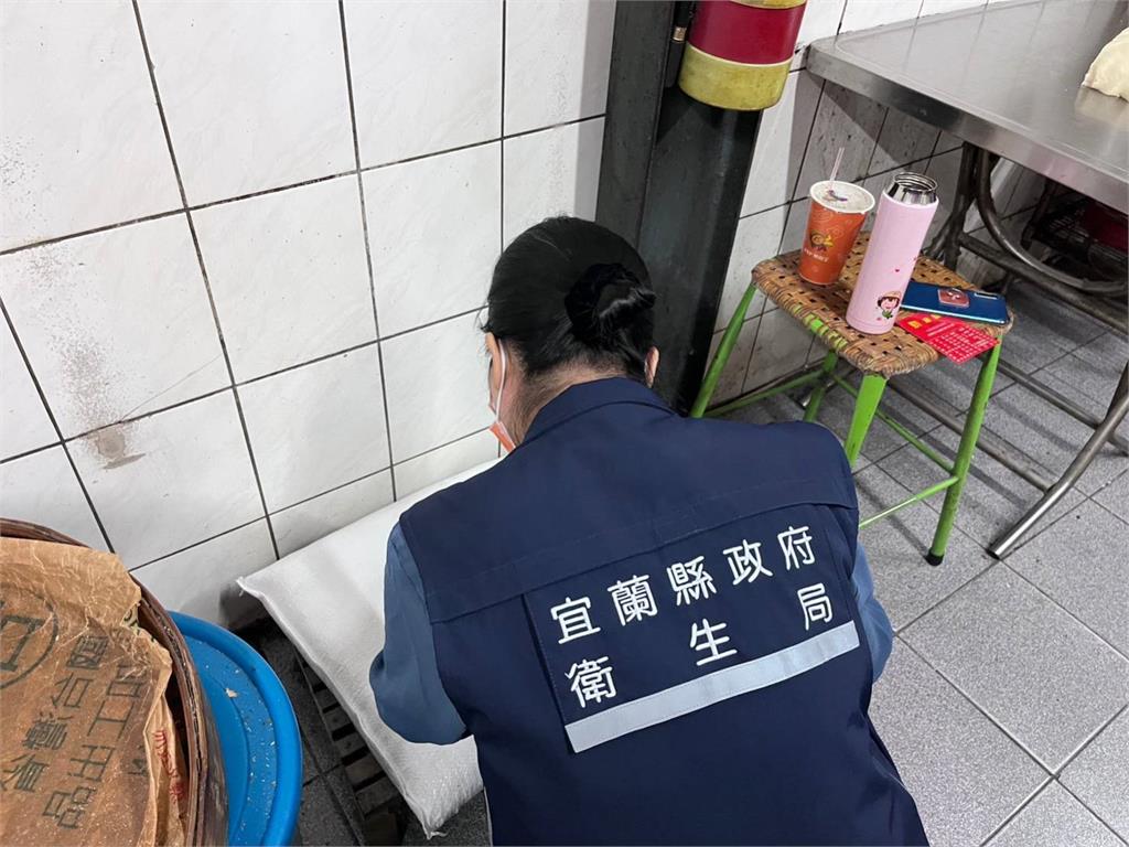 宜蘭也傳疑似集體中毒！　共通點同間店用餐累計32起通報