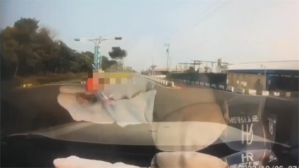 屏東萬丹這路口有視線死角? 騎士遭二度碰撞傷重身亡