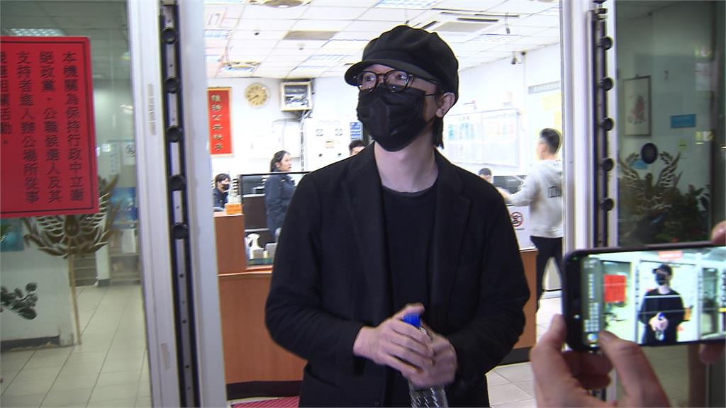 31歲金曲歌手謝震廷「驚傳失蹤」!好友深夜急PO文「很多人在找他」...