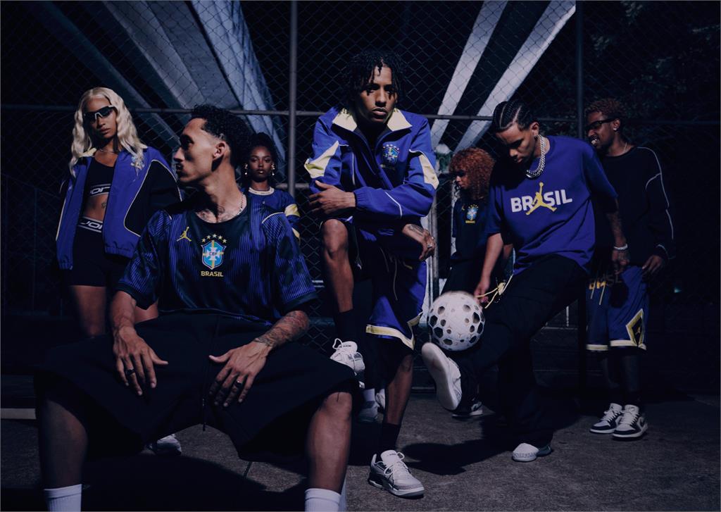 足球(影)／沒了經典賽還有世足！巴西隊攜手「籃球之神」發表全新戰袍預熱世界盃