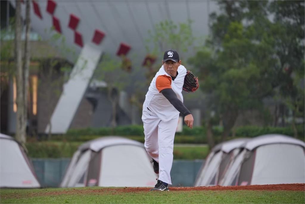 台灣運動實境秀《超級王牌棒球隊》7月登場！職棒名將黃忠義坐鎮總教練