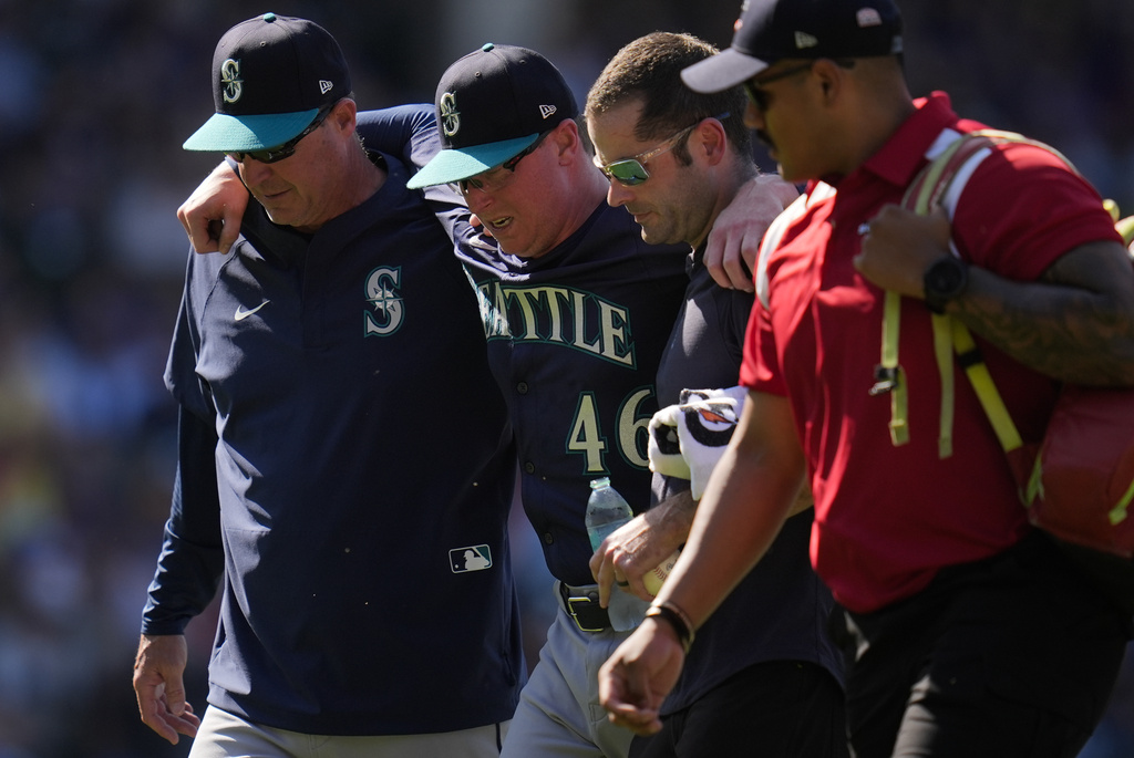 MLB(影)/美國多地出現爆熱天氣 有球員比賽中出現身體不適狀況