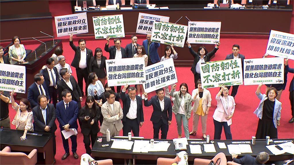 「無人機特別條例」掀朝野攻防　賴總統喊話勿政治鬥爭
