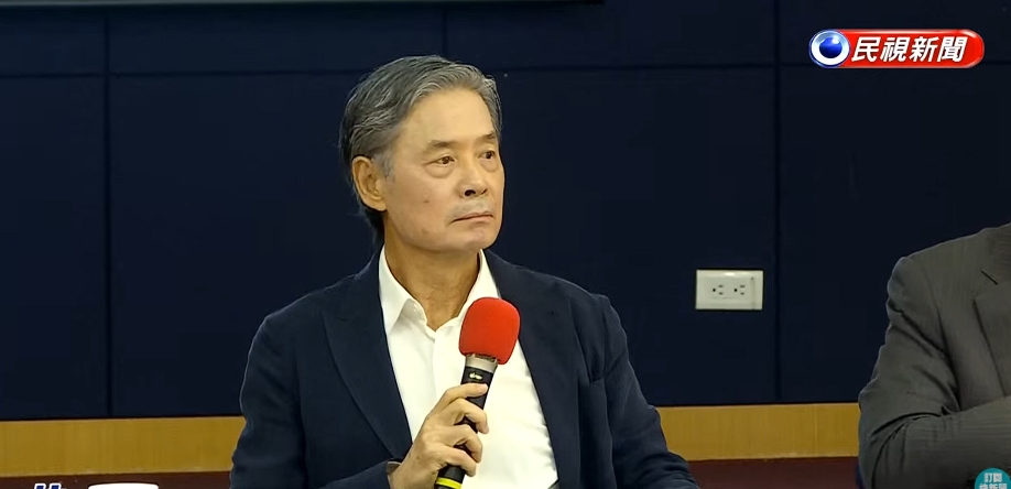 金溥聰公開「蕭旭岑手拿現金」！控王光慈「收受不明捐款」稱均未入帳