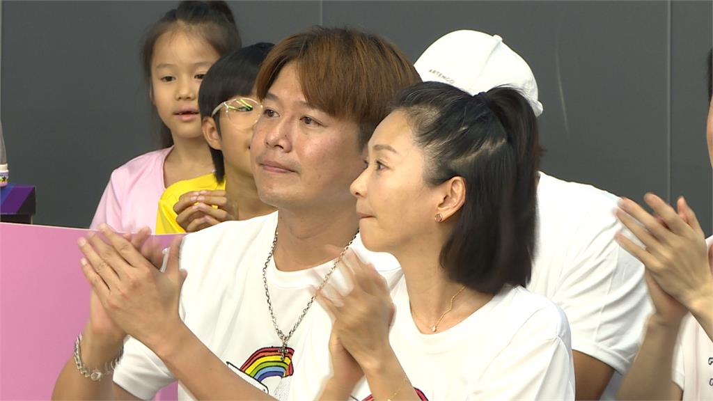 結婚13年傳婚變 六月、李易合體回應了