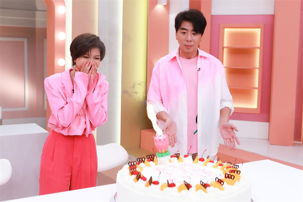 《姊妹亮起來》收視創新高節目改名照「亮」大家!于子育慶生收超節儉「台灣孔劉」的花又驚又喜