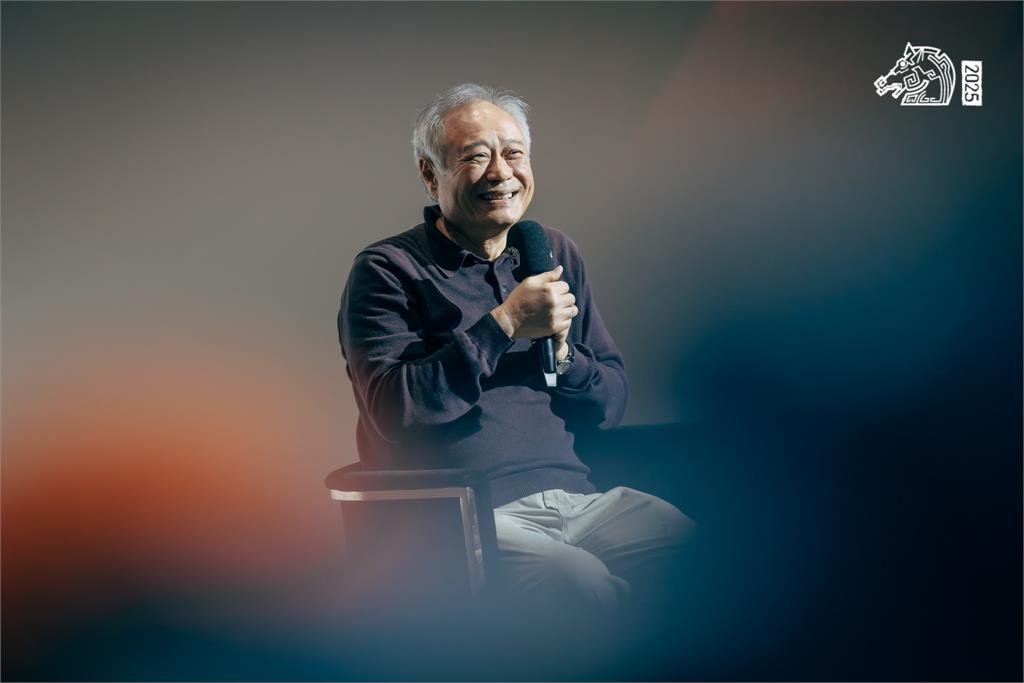 金馬62/李安頒新導演、最佳導演「一看得主秒變臉」!驚喊「oh」真實反應全放送