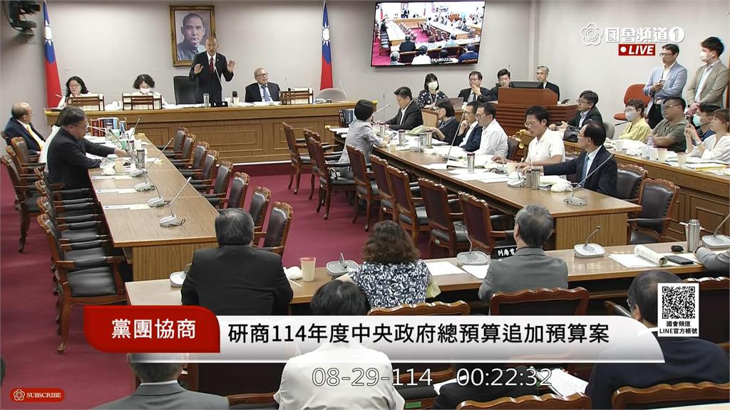 王義川怒炸「1句斷招」黃國昌國會咆哮!老師「抖一大下」網狂重播:被嚇到石化