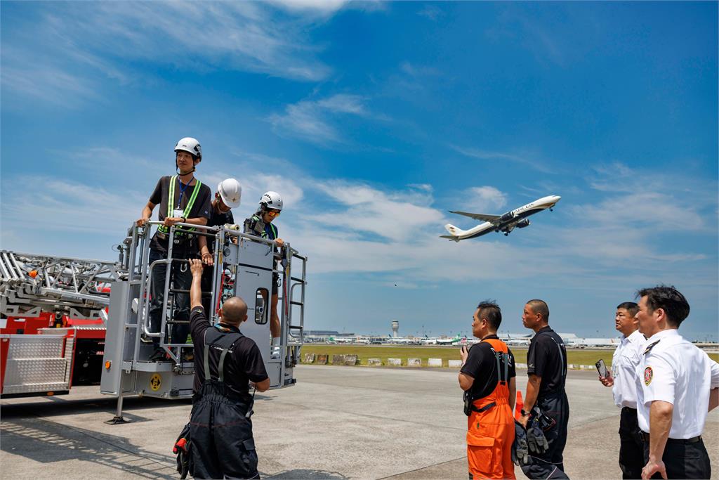 2026桃園機場體驗營7月15日報名開跑 三大航空公司主題行程任君挑選
