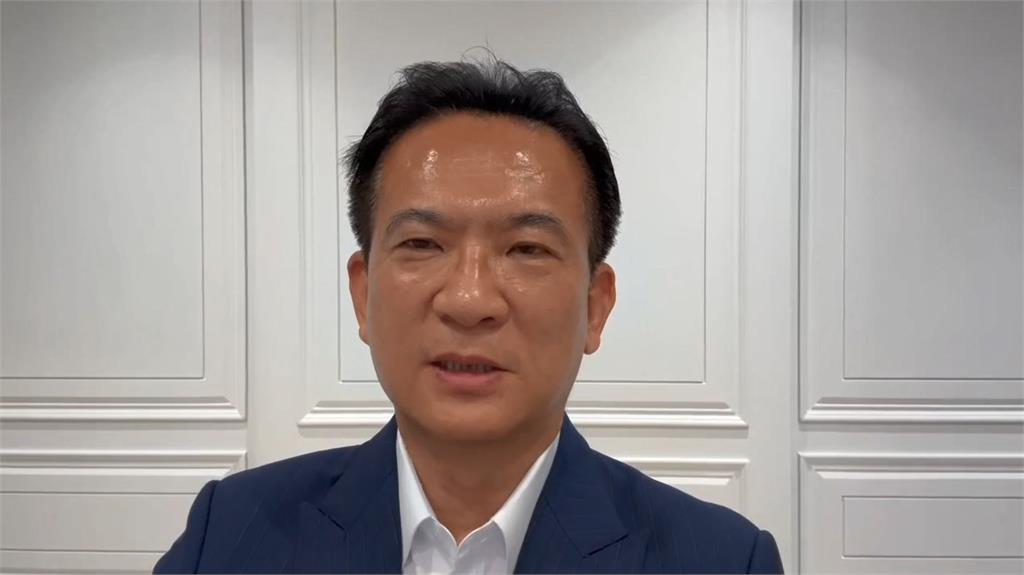 快新聞/韓指黃「人中呂布」明褒暗貶? 林俊憲:小藍仍須大藍治才會乖