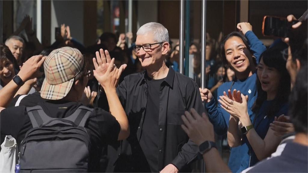 明年50週年! 蘋果內部大洗牌 AI團隊高層接連出走