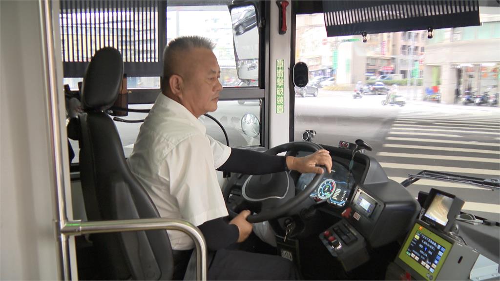「307公車」路線橫跨雙北 全台唯一載客總人次破千萬