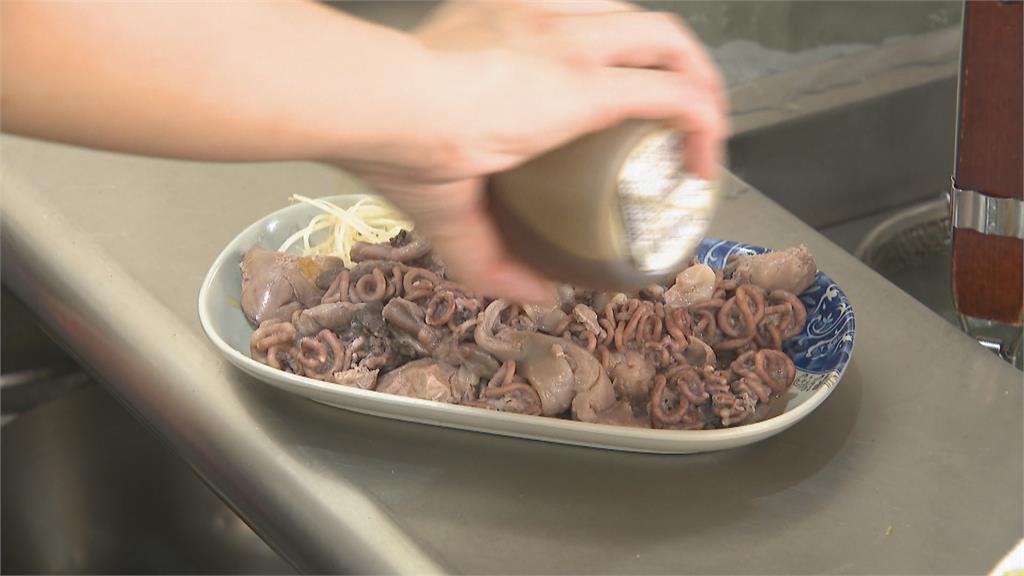 飄香逾40年! 饕客推隱藏版「蚵仔肉燥飯」