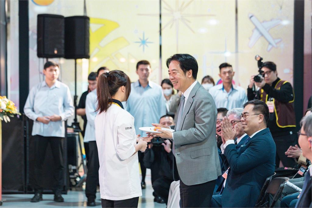 賴清德「問答太跳針」遭指狀況外!女主角親還原「3反轉真相」打臉酸民了