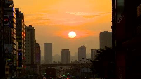 日本強烈地震掀海嘯！命理師警告「審判終將降臨」關鍵時間點曝光：天不收地收