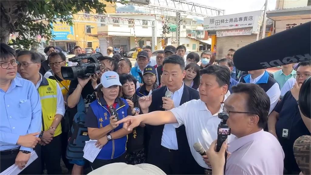 救罷免?傅崐萁邀考察花蓮危險平交道 陳世凱:高架化工程沒停擺