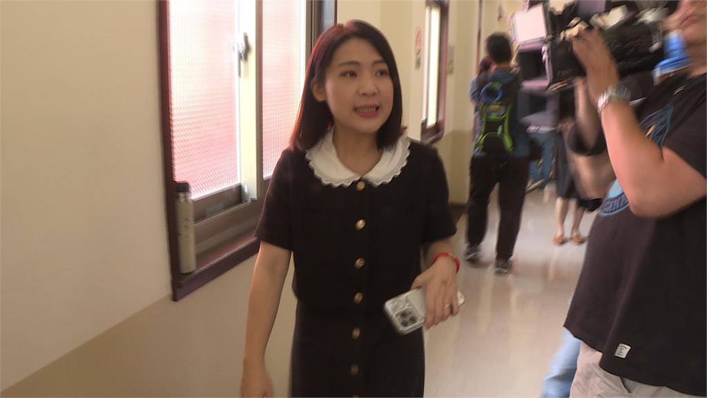 大姑丈夫指控涉潛艦等三案 徐巧芯拒訪一天後現身