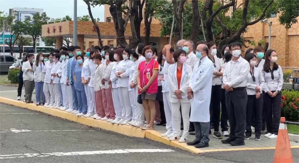 快新聞/台電員工李元瀚殉職!7輛工程車一路護送回嘉義 畫面曝光