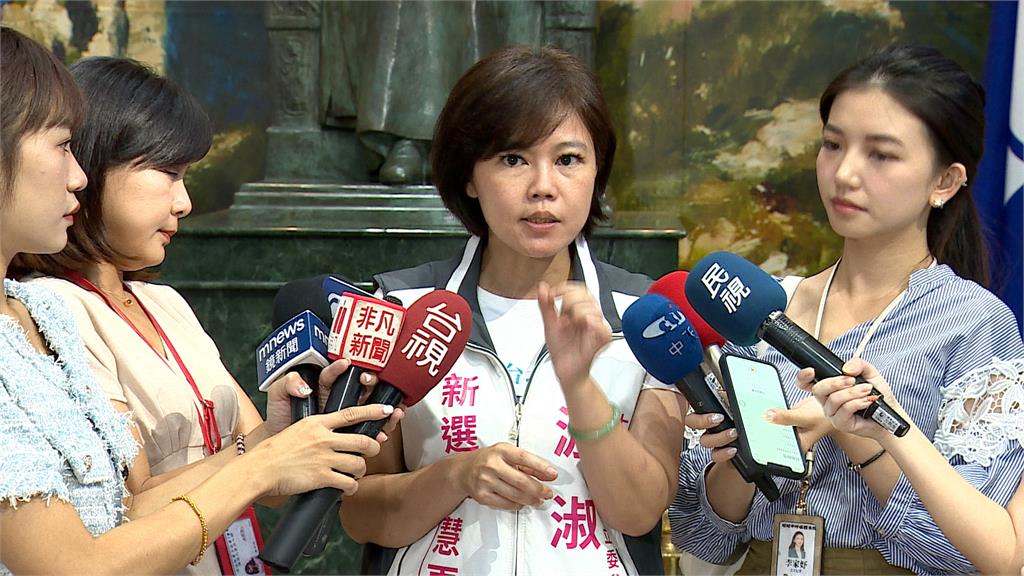 挺賴後援會何志偉沒邀請　王世堅：不去當不速之客