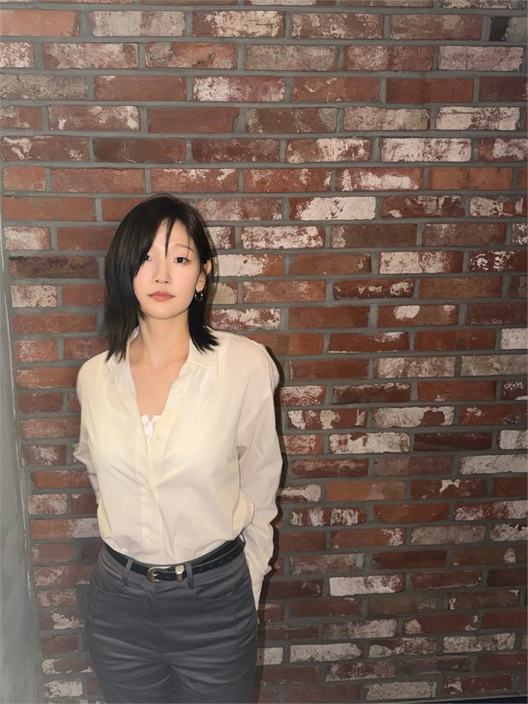 女星「情緒低落、體力差」頸部長13顆腫塊！轉移淋巴「急動刀」近況曝