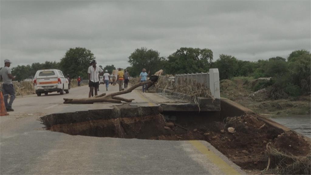 非洲大雨釀水災　逾百人喪命　農田慘淹陷缺糧危機