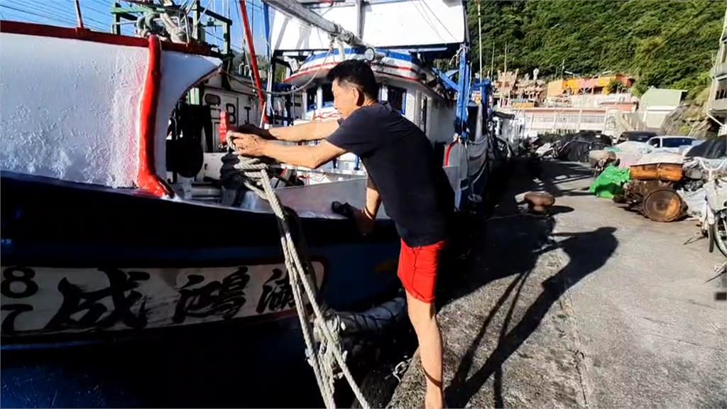 「杜蘇芮」路徑南修 蘇澳漁船入港避颱、海軍演練喊卡