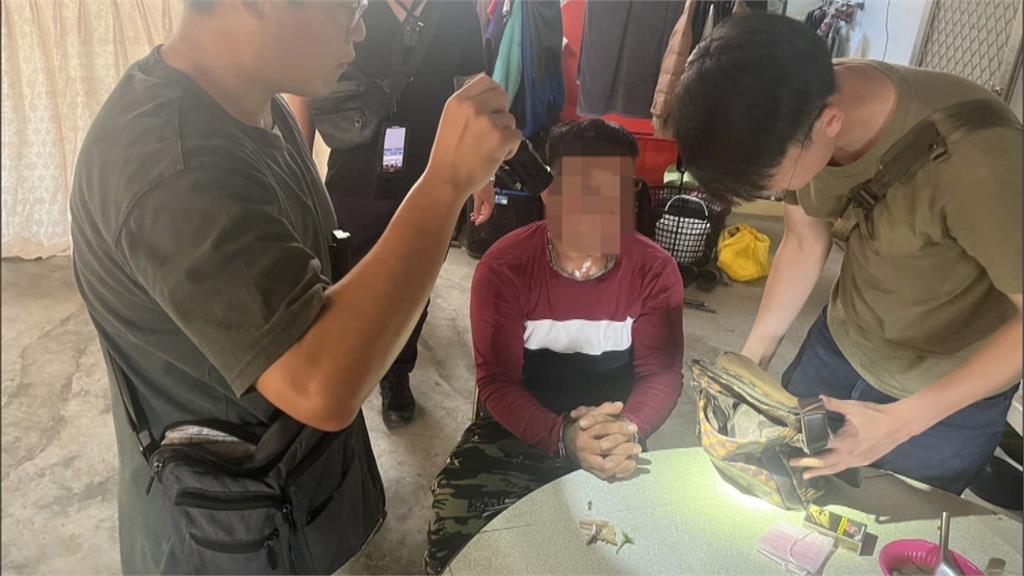 泰國男子涉販毒　警埋伏民宅一舉逮13人