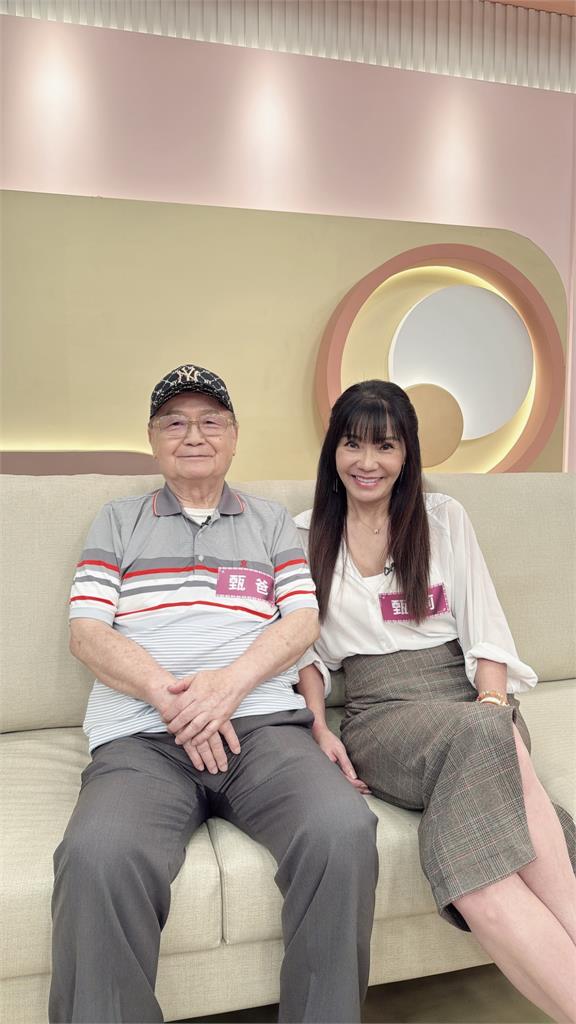 潔潔吐槽爸爸藍波對她的工作過度干涉！直接打給經紀人問「為什麼今天沒有工作」