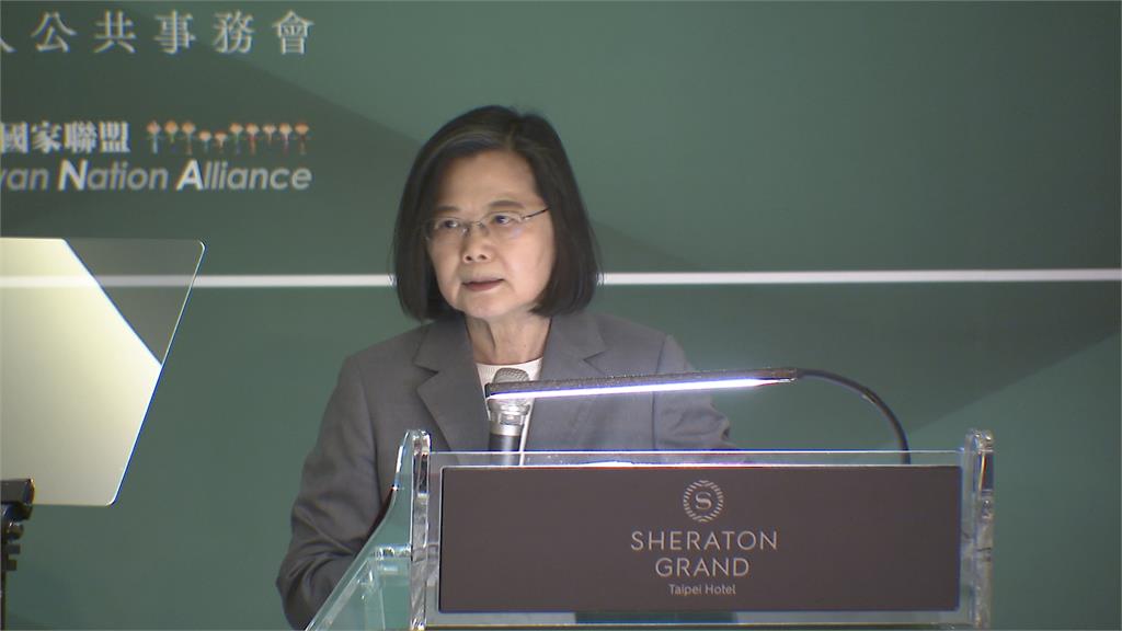 波頓籲美國外交上承認台灣 曹興誠:主張中華民國國號 等於「穿死人壽衣」