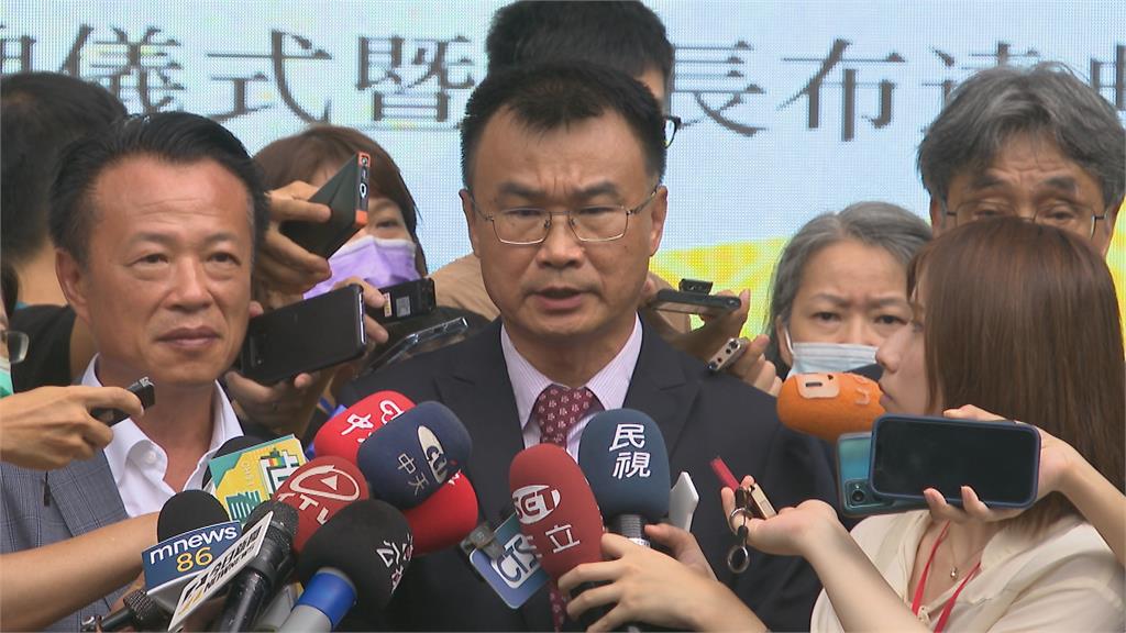 震撼彈!許展維退出屏南立委選戰 誰接棒?這些人被點名