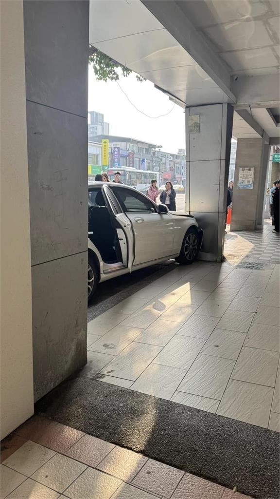 快新聞/驚傳跑行程途中出車禍 王世堅發聲了