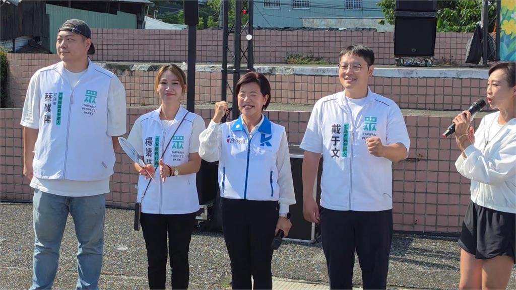 造勢合體無黨籍張峻！　蕭美琴喊話「一起為花蓮加油」
