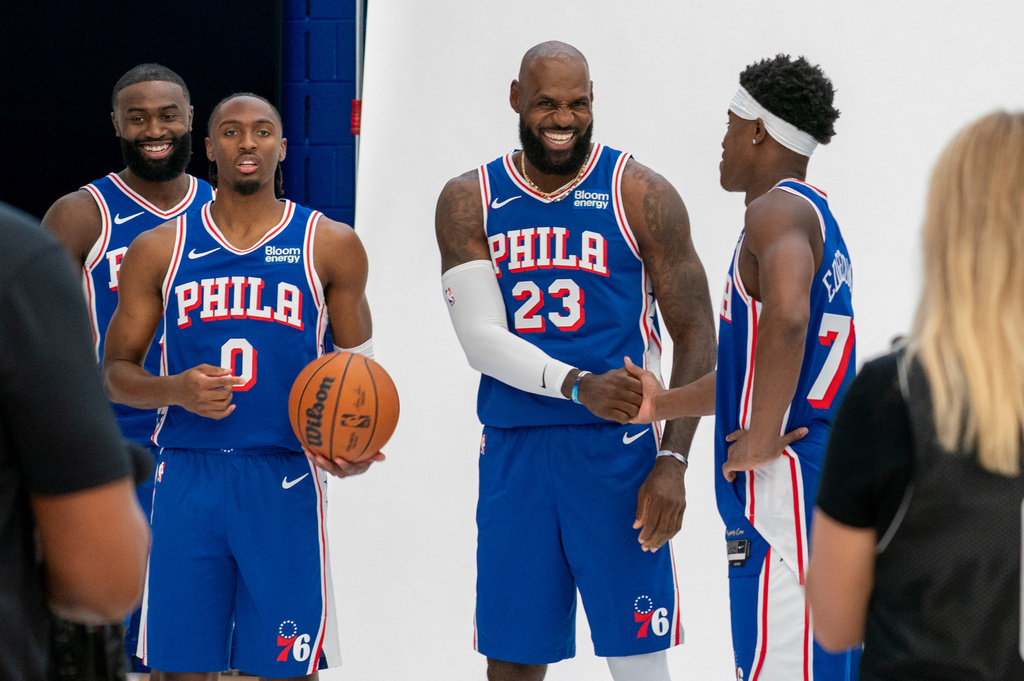 NBA(影)／詹皇怒了「痛罵」恩比德！本人火速回應：別再說謊了